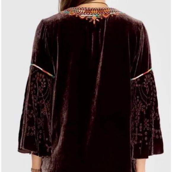 Johnny Was Women’s M Chocolate Velvet Silk Embroidered 3/4 Bell Sleeve Top NWT - Picture 2 of 6